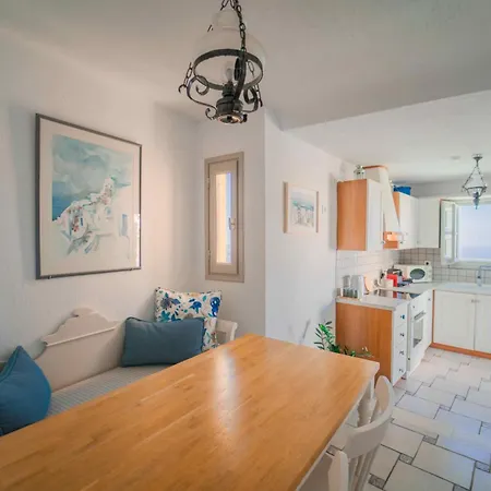 Spitia Tzitzi Apartment