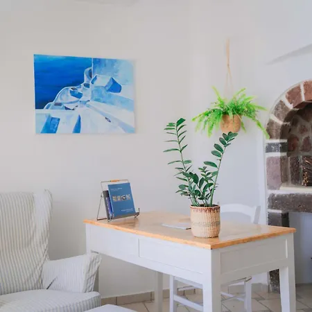 Apartment Spitia Tzitzi