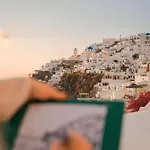 Spitia Tzitzi Imerovigli (Santorini)